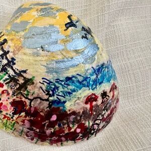 Colorful *3* Hand-Painted Decor Shells Summer Scene, Winter, state NY
See Pics**
